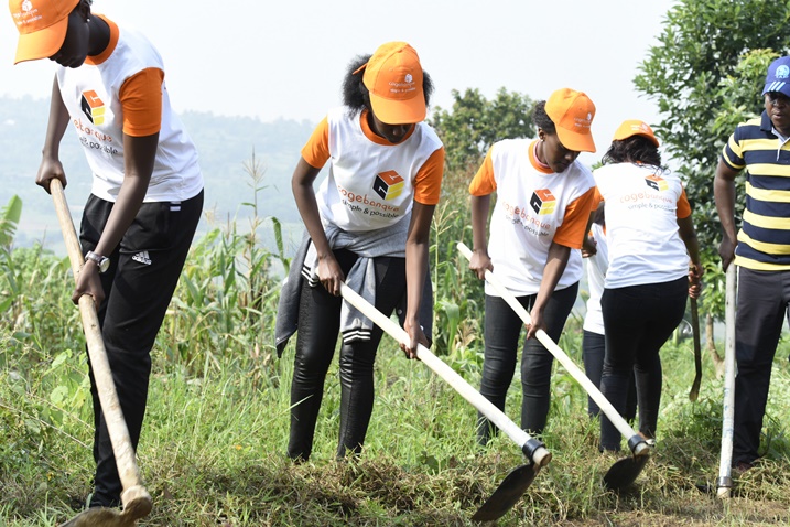 Urubyiruko rurakangurirwa kwitabira imishinga y