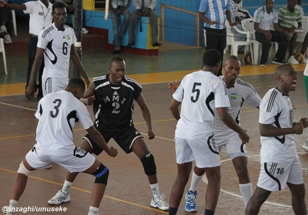 APR VC yaragagaje guhuza umukino itungura Rayon Sport VC ifite abakinnyi bakomeye mu Rwanda.