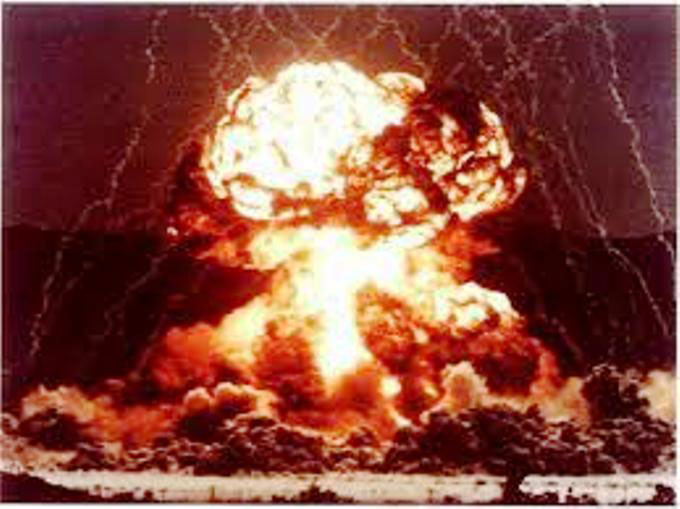 Bombe atomike imaze guterwa mu mujyi wa Hiroshima uko yari imeze.