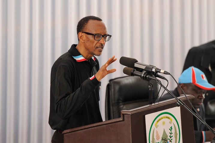 Perezida Kagame akaba n'umuyobozi wa RPF-Inkotanyi yaburiye abafite imigambi yo kugambanira igihugu.