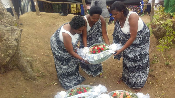 Umuhango wo kwibuka abana bazize Jenoside biciwe i Nyarubaka muri Kamonyi.