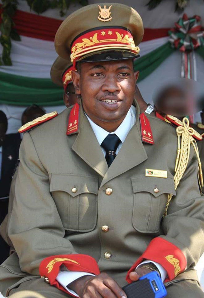 Gen Maj Godefroid Niyombare bivugwa ko yahiritse ubutegetsi bwa Perezida Nkurunziza.
