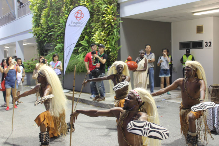 Inganzo Ngari kandi rikubutse Singapore muri Chingay Festival 2015.