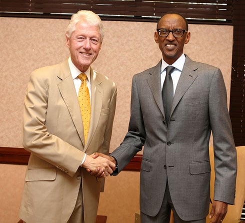 Bill Clinton na Paul Kagame.