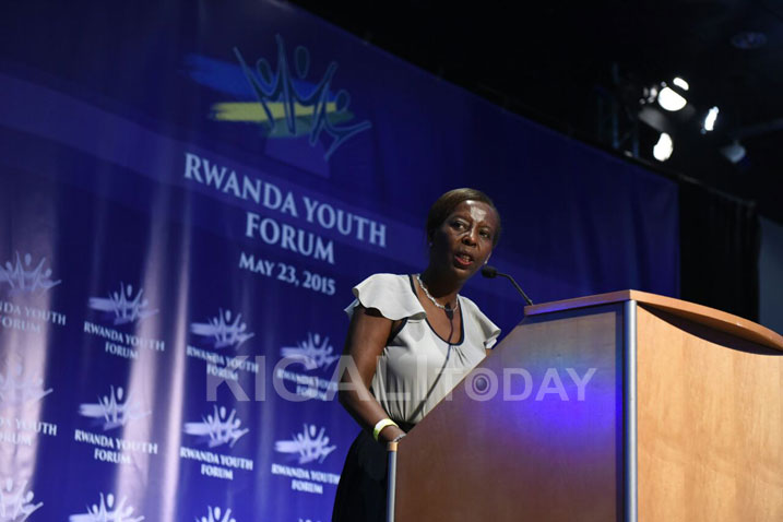 Minisitiri w'Ububanyi n'Amahanga, Louise Mushikiwabo yizeza urubyiruko ruri mu mahanga ko u Rwanda rufite ubushake bwo kurutega amatwi.