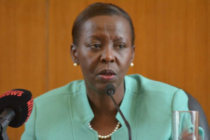 Minisitiri w'Ububanyi n'Amahanga n'Ubutwererane w'u Rwanda, Louise Mushikiwabo, avuga ko u Rwanda ruhangayikishijwe n'imvururu ziri mu Burundi ndetse n'ihohoterwa rikorerwa abaturage.