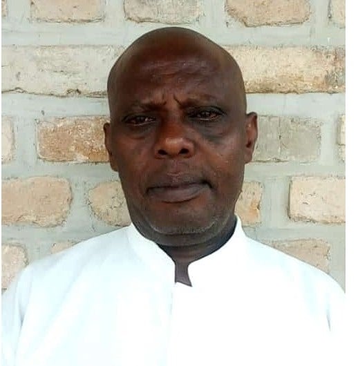 Padiri Francis Ndawula witabye Imana