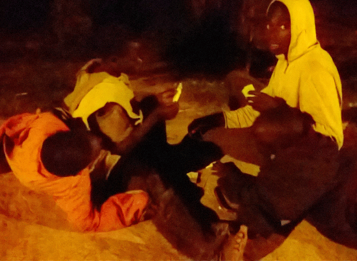 Abana bata ingo zabo kubera amakimbirane bakajya kwibera mu muhanda.