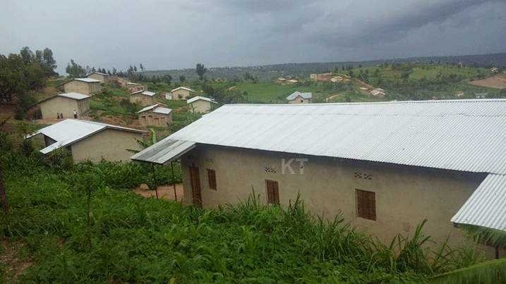 Barasaba ibikorwa remezo ku "Gasozi Ndatwa" ka Mbayaya.