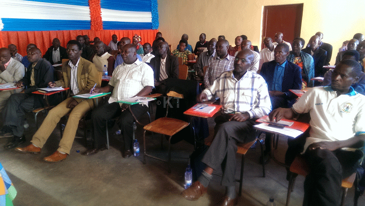 Abunzi bahugurwa.