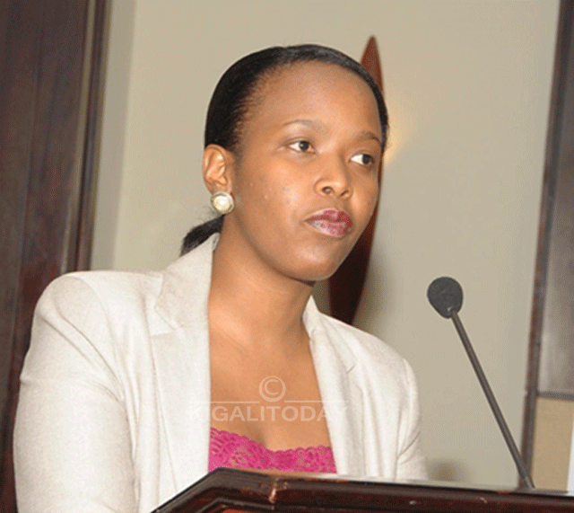 Clare Akamanzi yahoze ayobora RDB , inama y