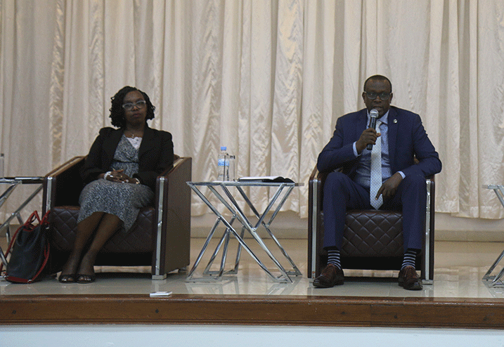 Dr Bizimana Jean Damascene uyobora CNLG yatanze ikiganiro