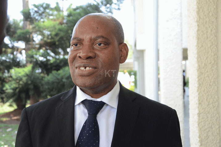 Dr Kalinda wasimbuye Celestin Kabahizi weguye muri EALA.