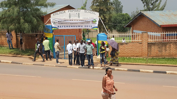 I Gikondo mu Karere ka Kicukiro, abaturage bitabiriye amatora ya referandumu ku bwinshi.