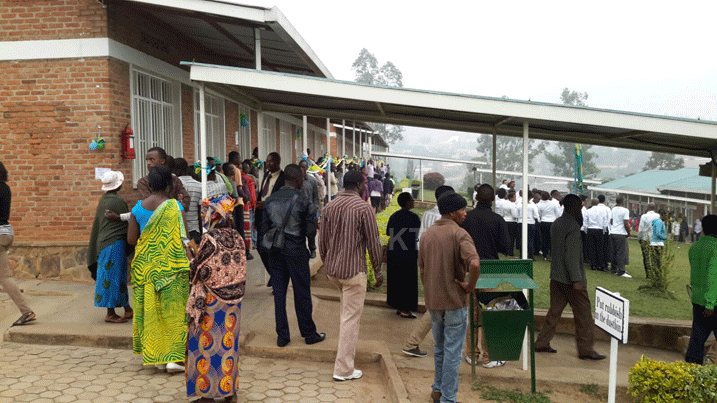 Abitabiriye amatora ya Referandumu baravuga ko bafite icyizere cy
