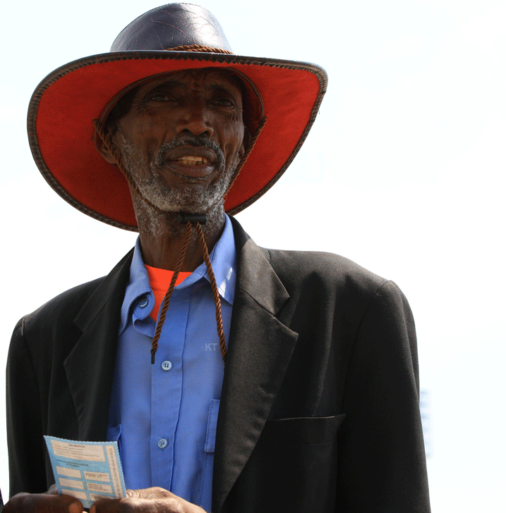 Uyu musaza w'i Remera mu Mujyi wa Kigali yari amaze gutora.