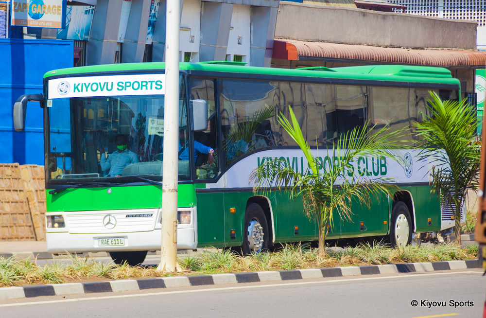 Bwa mbere bus y