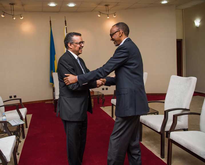 Perezida Kagame yakiriye Dr Tedros mu biro bye