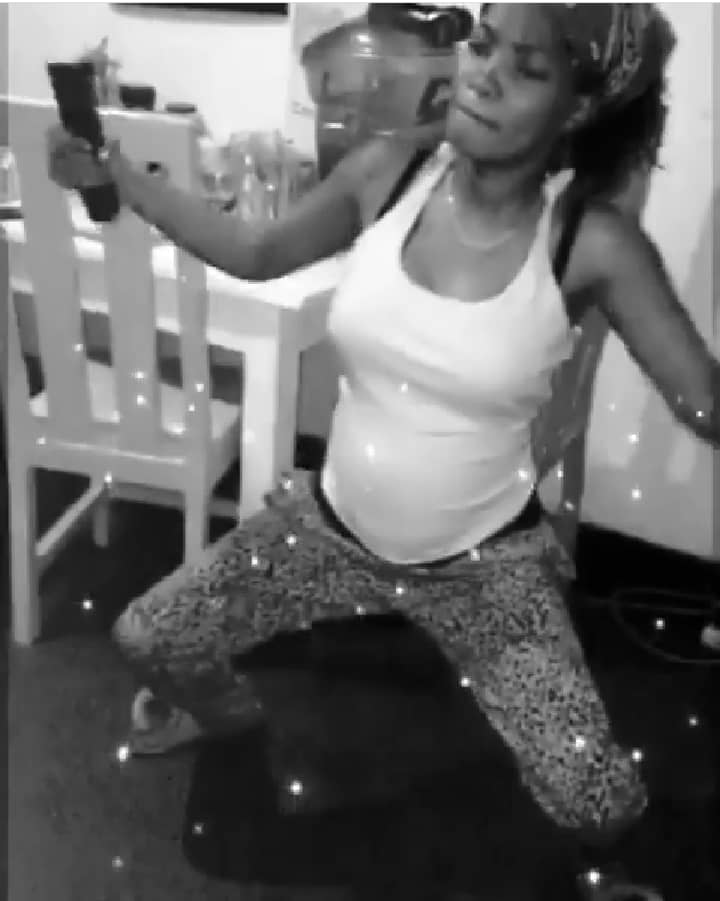 Young Grace avuga ko siporo zimufasha kumererwa neza muri iki gihe atwite, no kwitegura kubyara neza