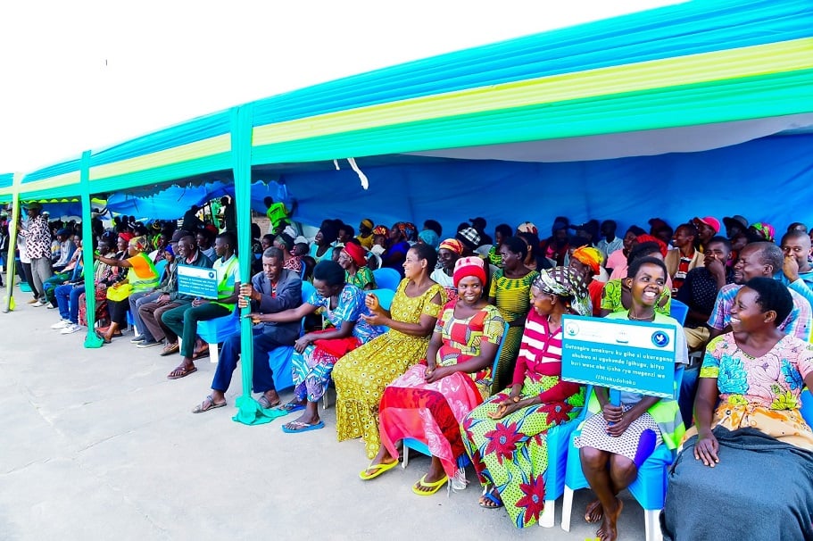 Abaturage bagiriwe inama yo kwirinda ibyaha byabakururira ibihano