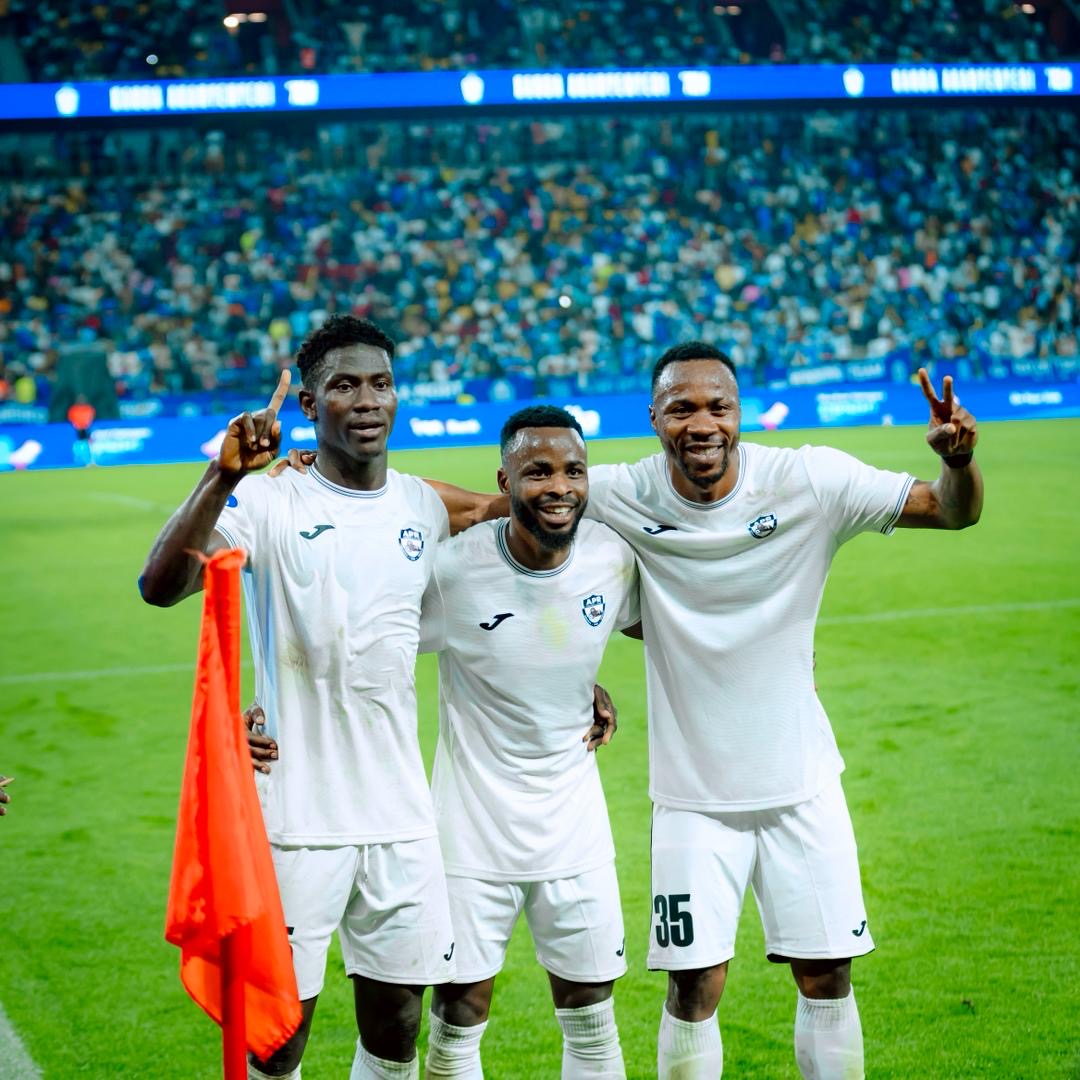 APR FC yongeye gutanga ibyishimo ku bakunzi bayo muri Stade Amahoro