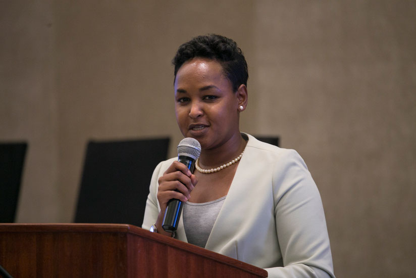 Minisitiri Mbabazi arasaba uruyiruko kurushaho kwitabira gahunda za Leta
