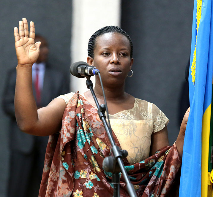Madamu KAMAYIRESE Germaine, Minisitiri ushinzwe Ibikorwa by'Ubutabazi