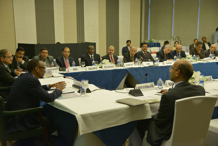 Perezida Kagame ageza ijambo ku banyenganda bo mu Buhinde.
