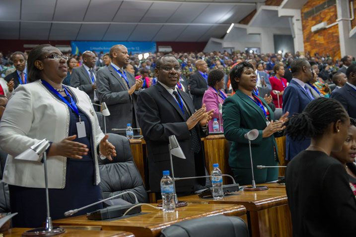 Mbere yuko Umushyikirano utangira babanje gushyiraho morale.