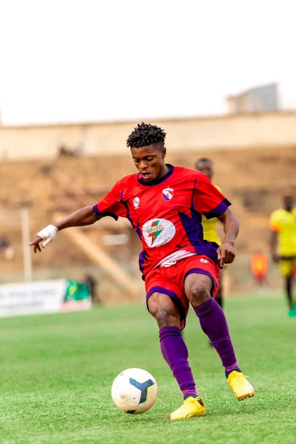 Raouf Dao wavuzweho gusinyira APR FC yasinyiye Singida Black Stars yo muri Tanzania imyaka itatu
