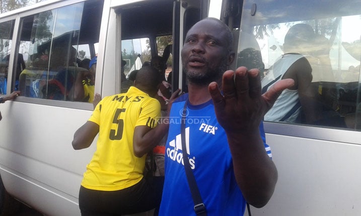 Okoko ati "Hari agatsiko k