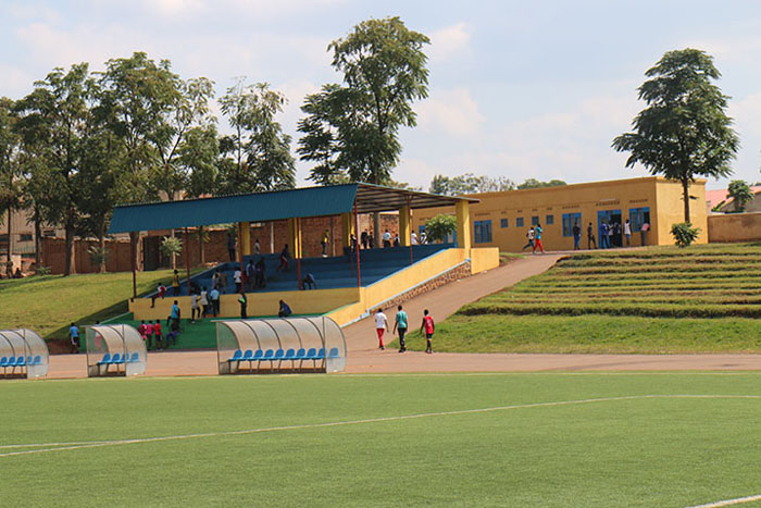 Kuri Stade Kamena ubu harasa neza, hanabera imyitozo y'amakipe atandukanye