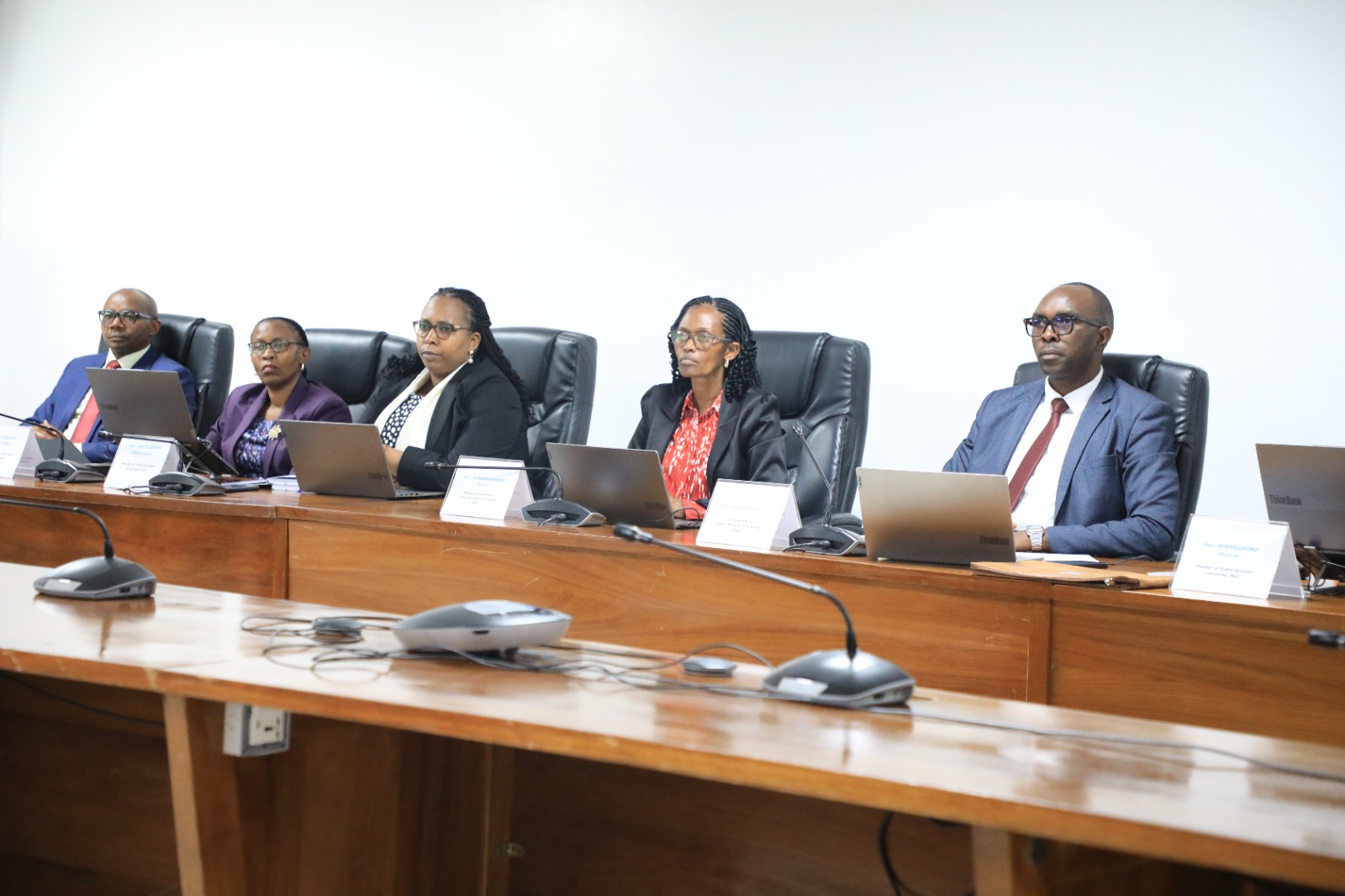 ABADEPITE bumva ibyo bibazo