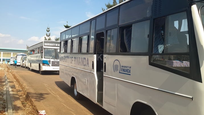 Abanyeshuri bayoboye abandi muri kaminuza n