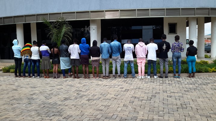 18 bafatiwe mu tubari 