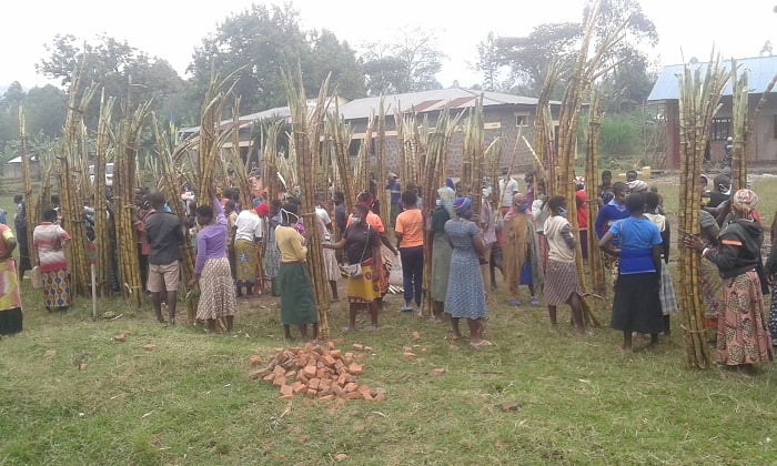 Mu gihe bategereje ko amashuri afungura bishingiye isoko ry