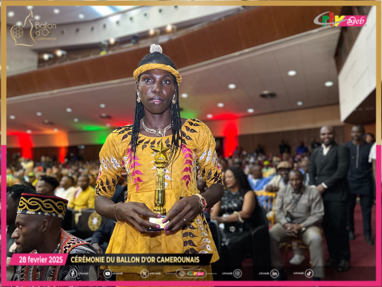 Adeline Djonerba aheruka guhembwa nk'umusifuzi mwiza wo ku ruhande muri Shampiyona y'Icyiciro cya Mbere muri Cameroon 