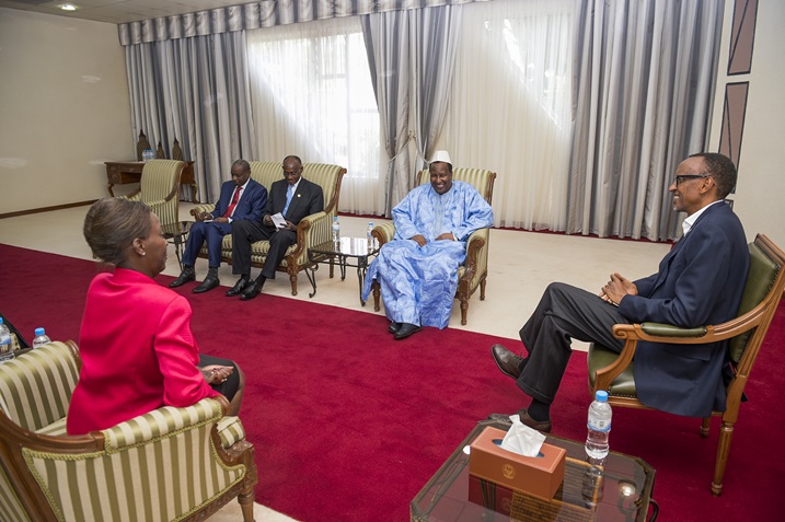 Konare yaje mu Rwanda aherekejwe n'itsinda bazanye bagamije kumvisha Perezida Kagame uruhare rwe mu kurangiza ibibazo bya Sudani y'Epfo.