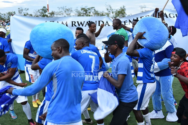 Rayon Sports y'abagore yegukanye igikombe cya Shampiyona y'icyiciro cya  kabiri - Kigali Today