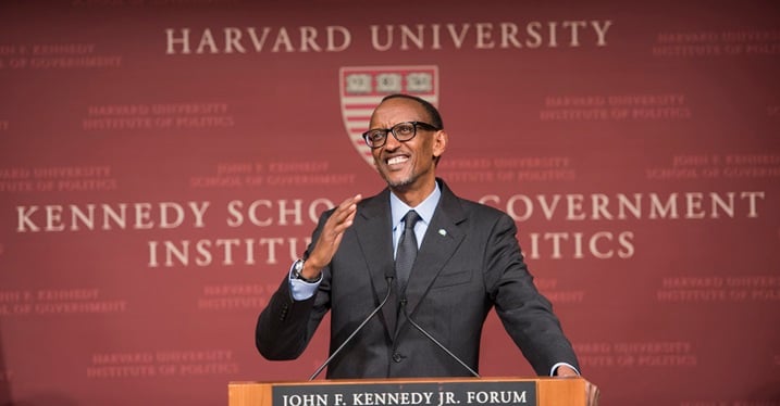 Perezida Kagame yatanze ikiganiro muri forumu yaberaga muri Kaminuza ya Harvard muri Leta zunze Ubumwe z