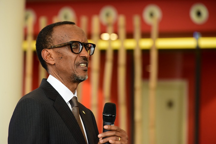 Perezida Kagame ategerejwe muri Leta ya California mu muhango wo kwizihiza umunsi wahariwe umuco Nyarwanda.