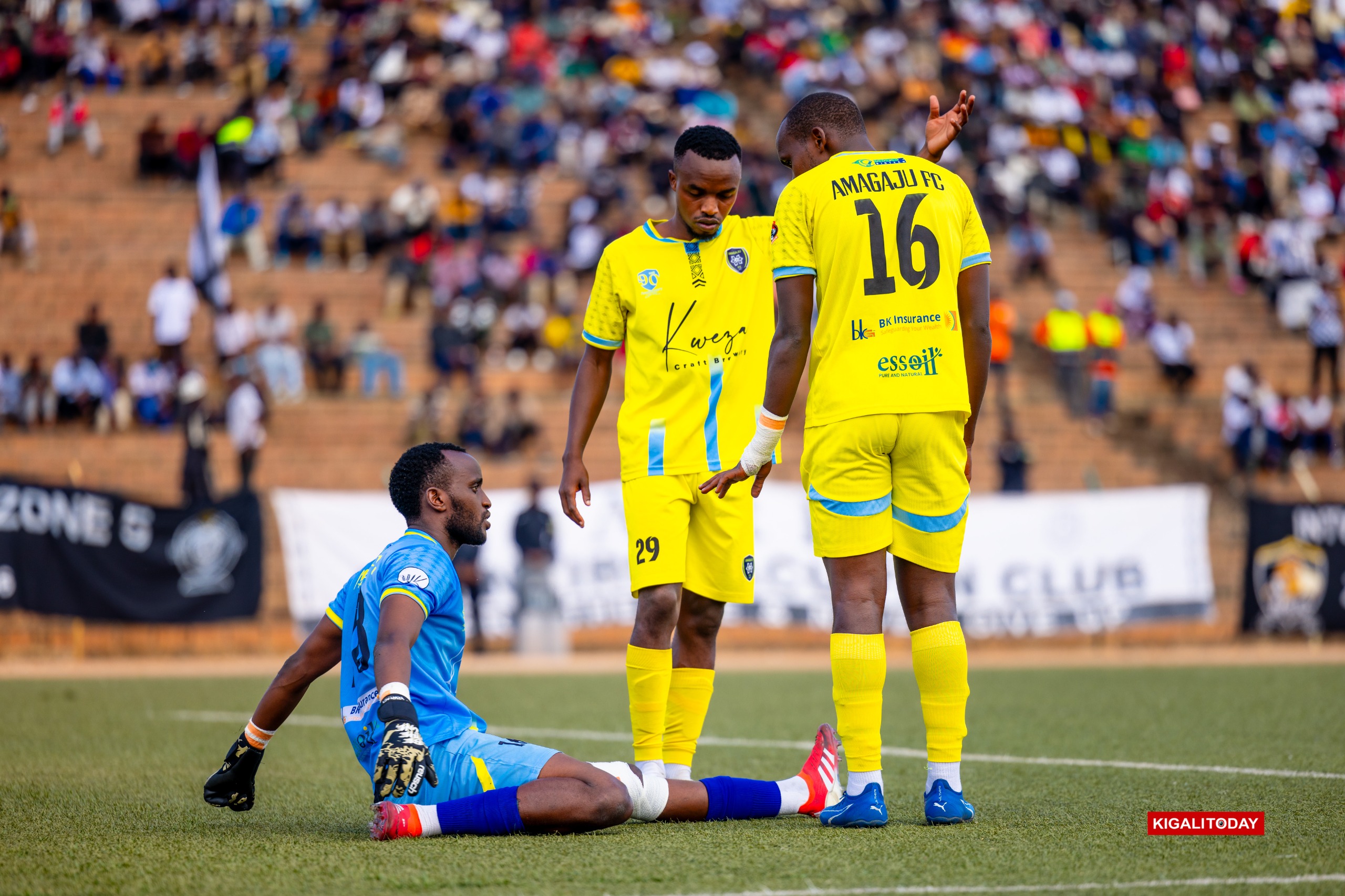 Umunyezamu w'Amagaju FC Twagirumukiza Clement yaranzwe no kwicara inshuro nyinshi kubera imvune