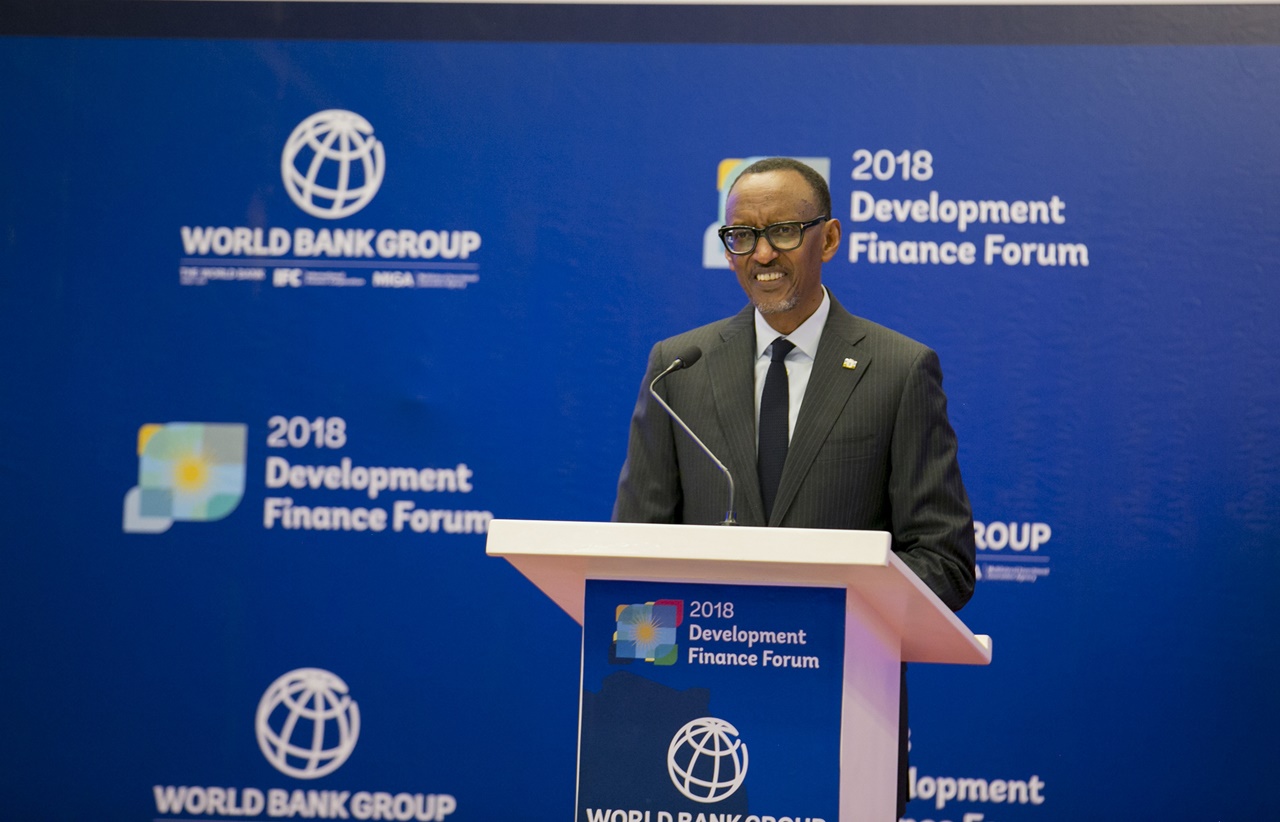 Perezida Kagame yemeza ko hari amahirwe EAC itabyaza umusaruro