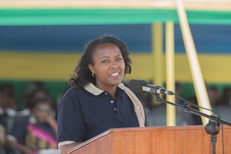 Minisitiri w'Uburinganire n'iterambere ry'umuryango Nyirasafari Esperance avuga ijambo muri ibi birori