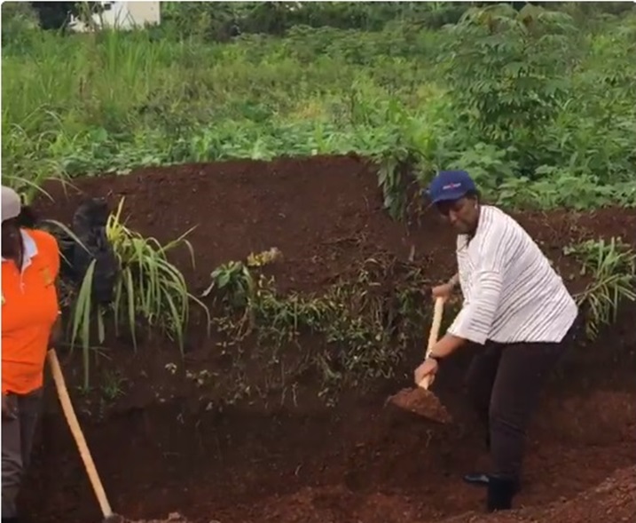 Madame Jeannette Kagame nawe yari ahari.