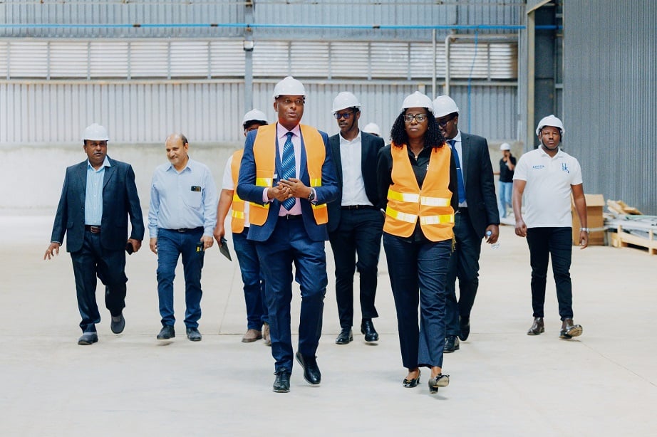 Dr Karusisi yasuye icyanya cy'inganda cya Muhanga