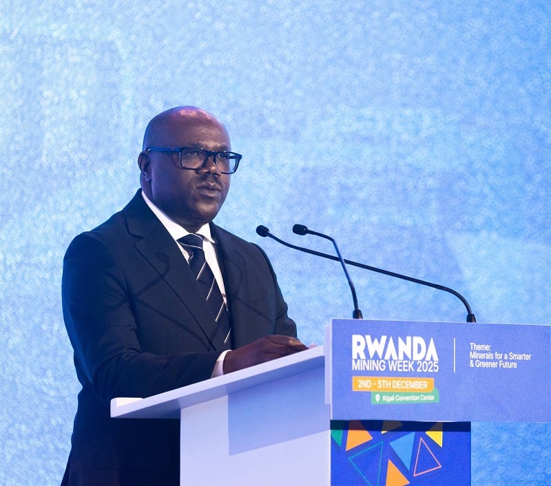 Minisitiri w'Intebe Dr. Justin Nsengiyumva