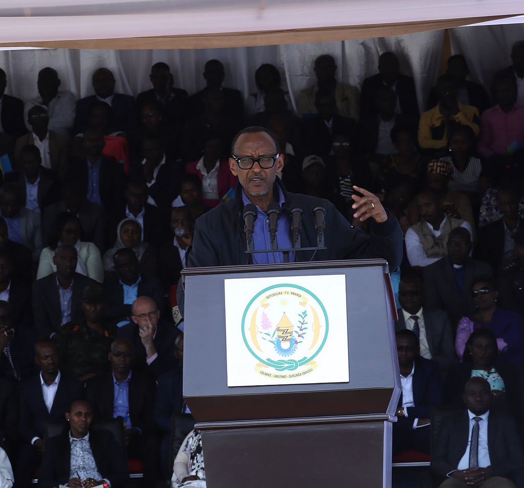 Perezida Kagame ntiyumva uburyo umwana watsinzwe yimuka
