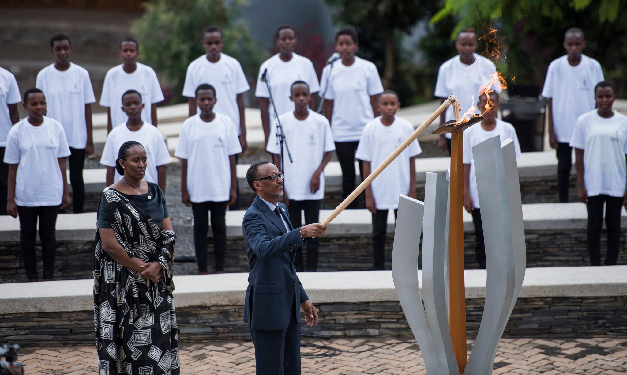 Perezida Kagame acana Urumuri rw'Icyizere