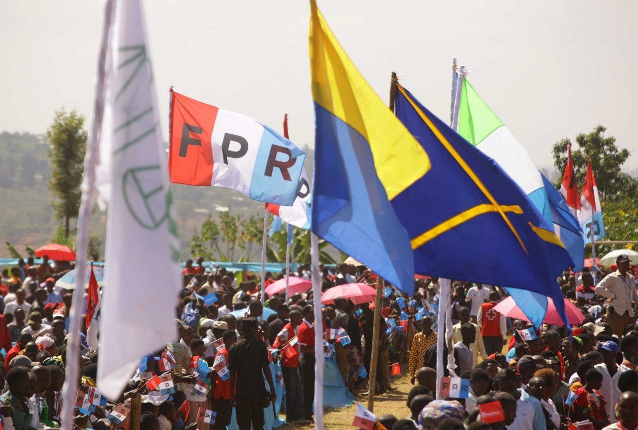 Amashyaka yiyemeje gufatanya na FPR nayo yari yabukereye